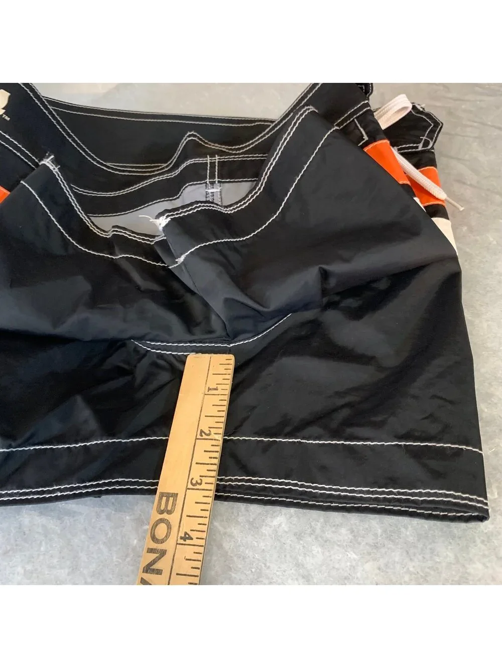 San Francisco Giants Women's M Black & Orange Embroidered Board Shorts.